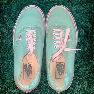 size: 8 woman’s vans.